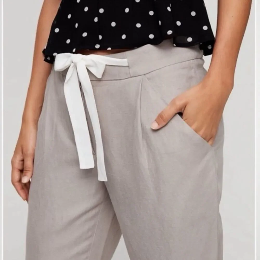 Aritzia Wilfred Allant Cropped Linen Pant in Ashen Grey Size 00